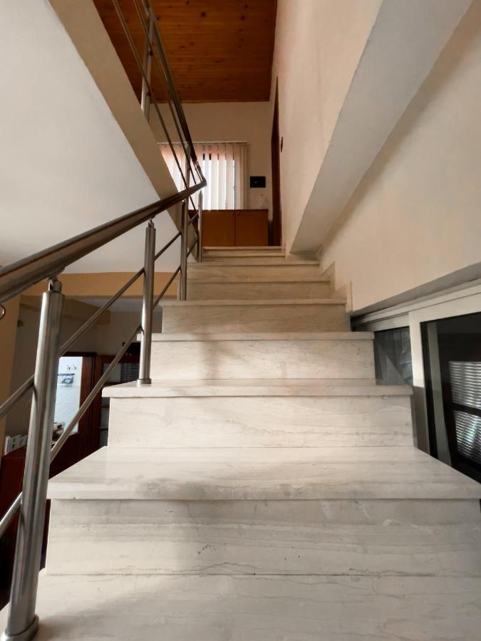 Vila Kodra Tirana Zewnętrze zdjęcie
